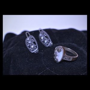 👂🏻 Earrings set with Ring